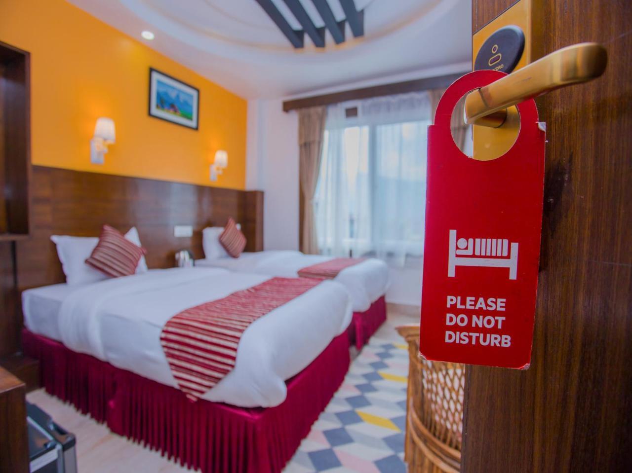 Hotel Lakeside Pvt. Ltd. Pokhara Luaran gambar