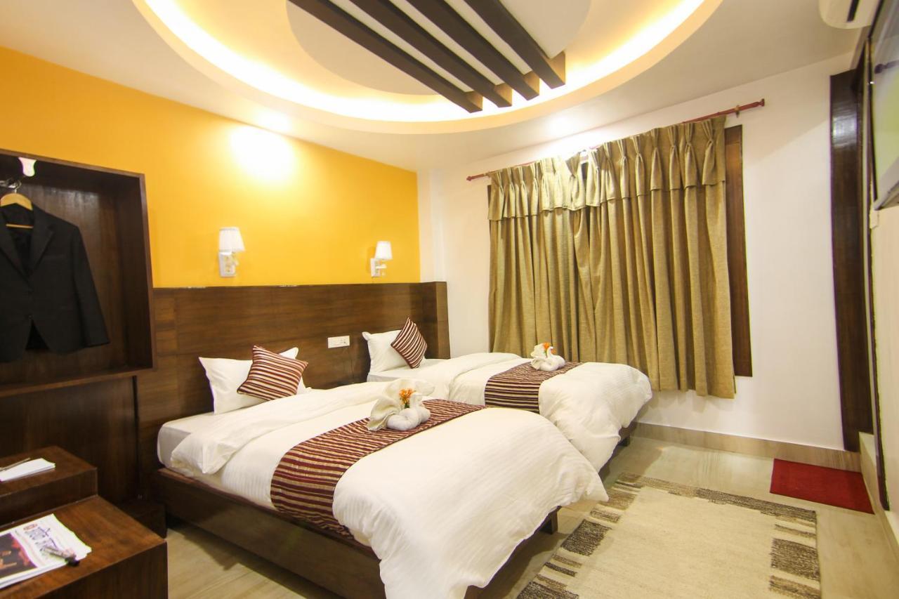 Hotel Lakeside Pvt. Ltd. Pokhara Luaran gambar