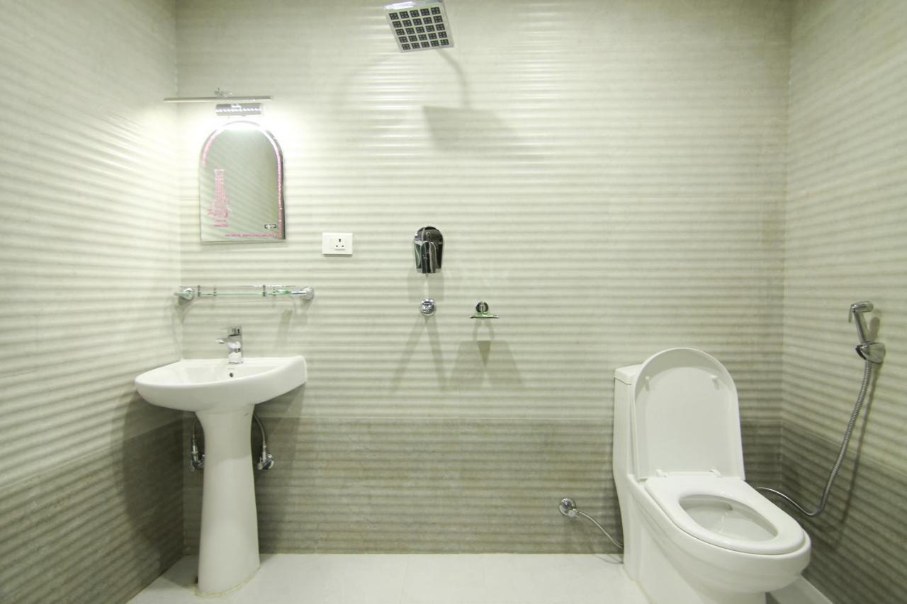 Hotel Lakeside Pvt. Ltd. Pokhara Luaran gambar