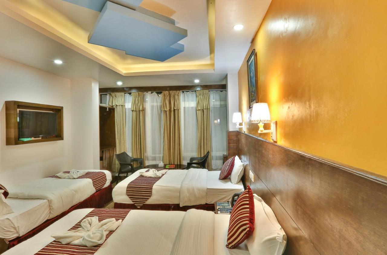 Hotel Lakeside Pvt. Ltd. Pokhara Luaran gambar