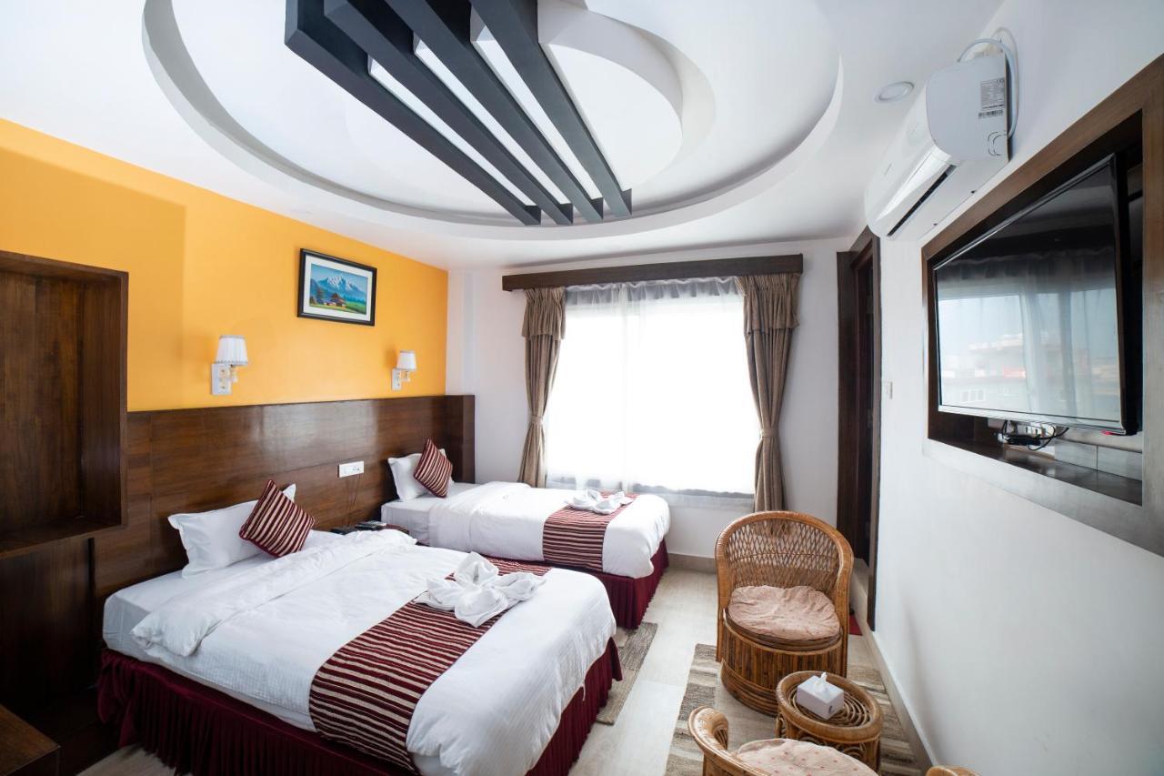 Hotel Lakeside Pvt. Ltd. Pokhara Luaran gambar