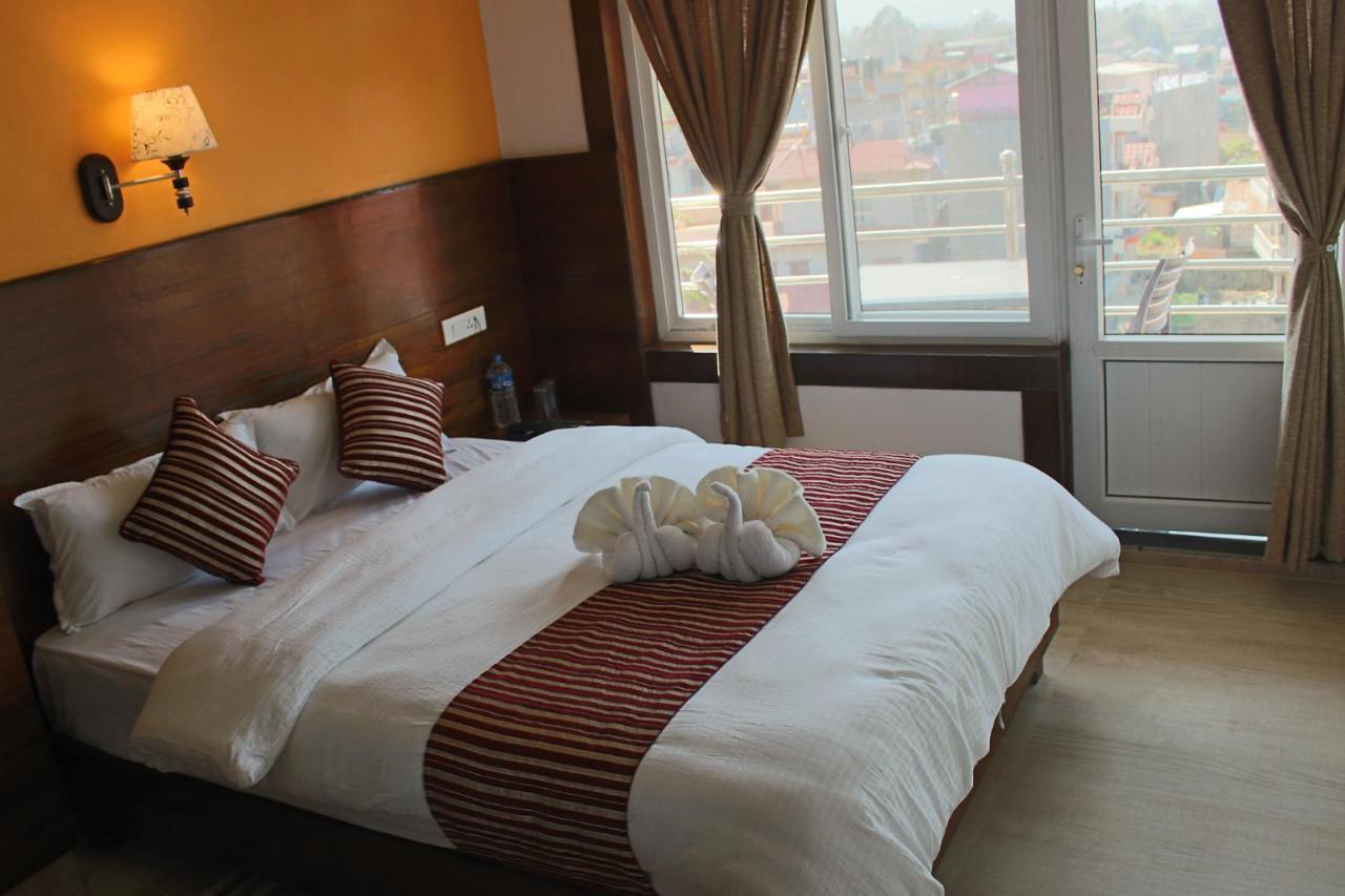 Hotel Lakeside Pvt. Ltd. Pokhara Luaran gambar